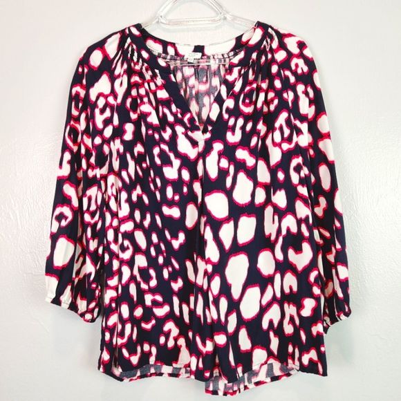 crown & ivy Tops - 🔴CROWN & Ivy Blouse